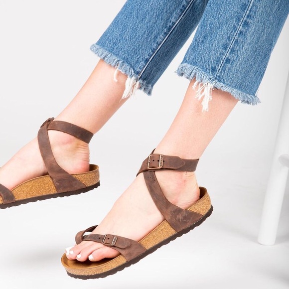 Birkenstock Yara Oiled Leather Sandals - Picture 2 of 4